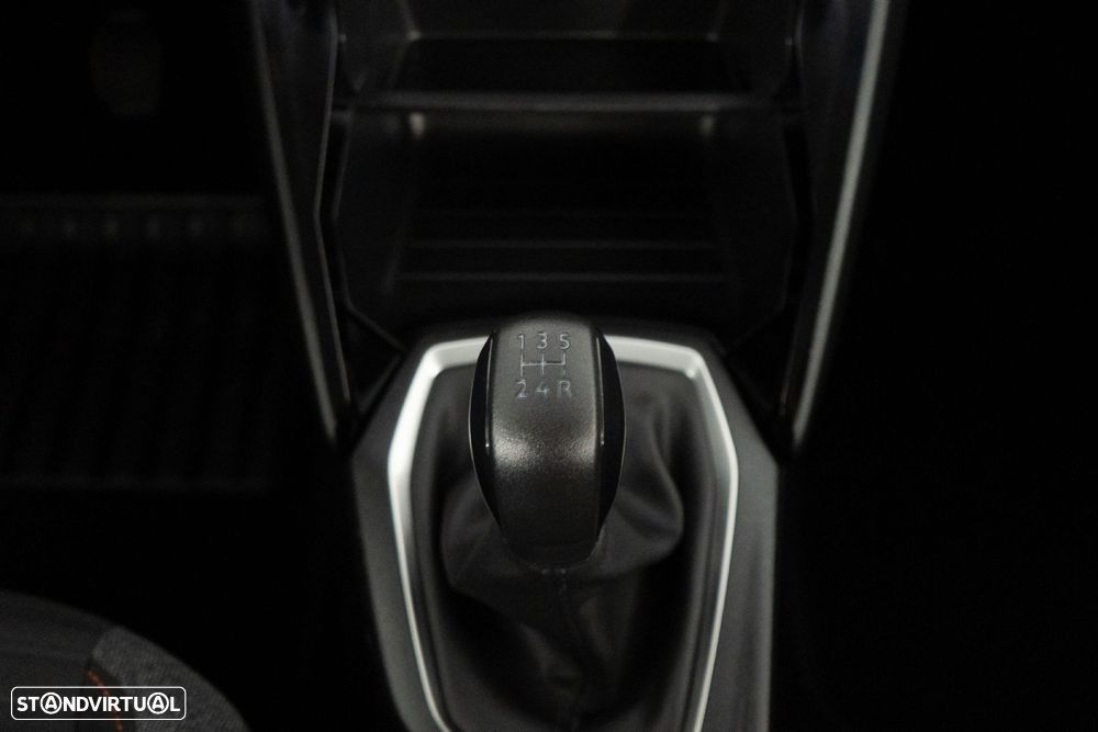 Peugeot 208 1.2 PureTech Active - 24