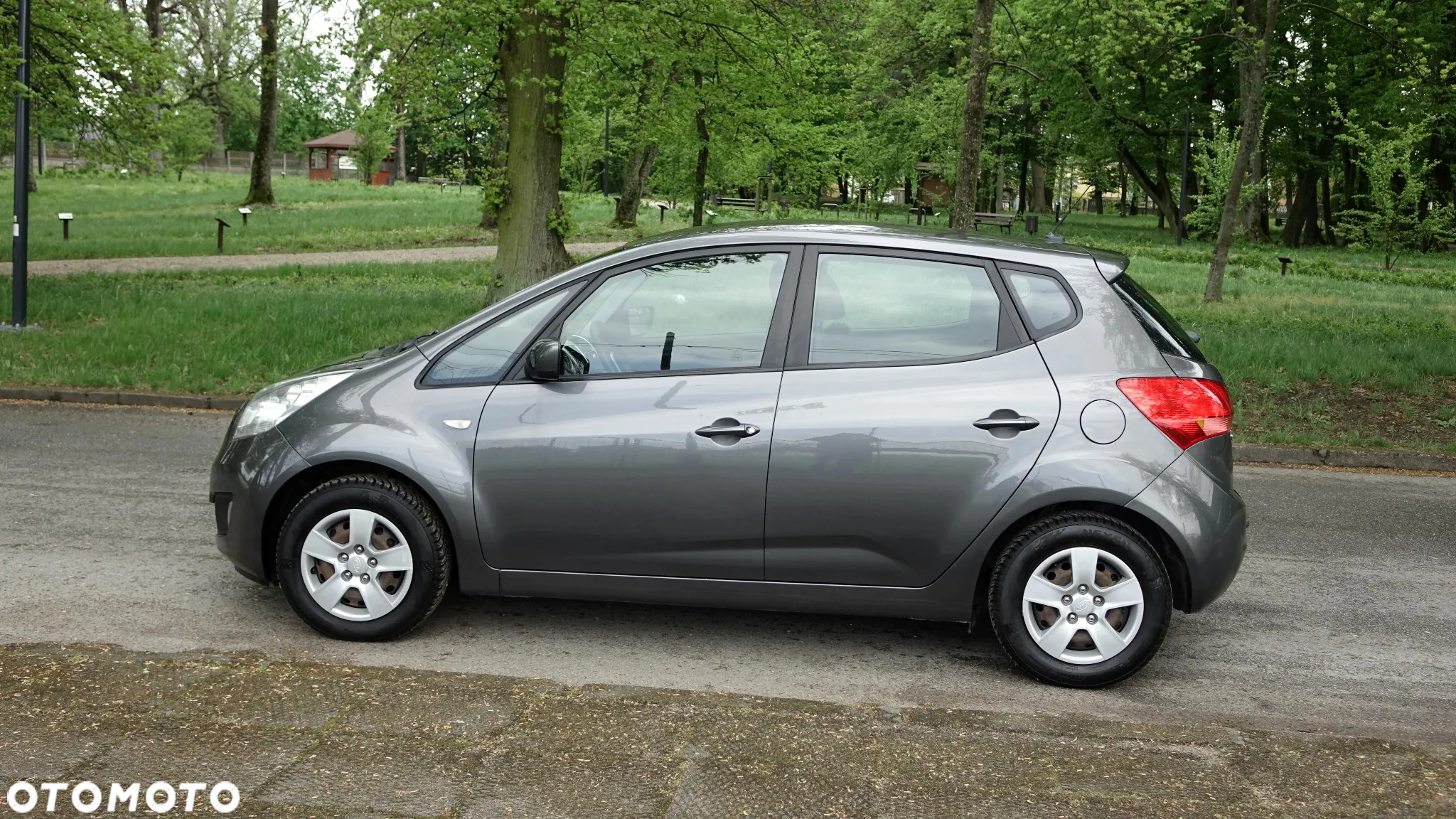 Kia Venga 1.6 L - 28