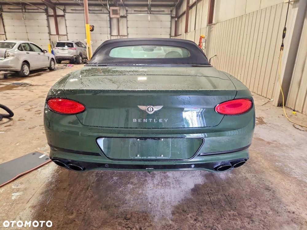 Bentley Continental GT - 5