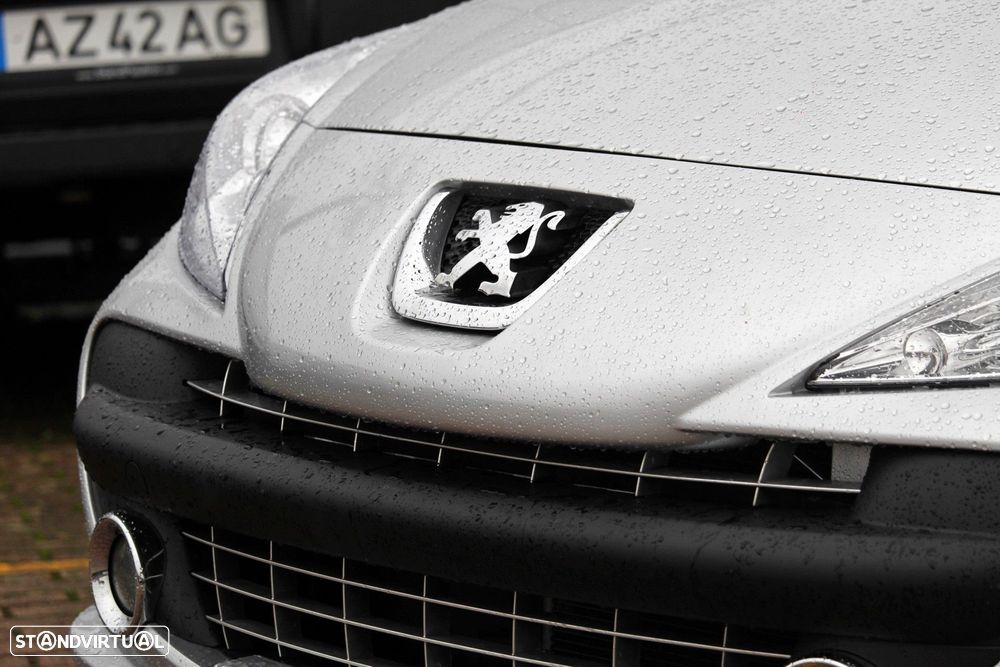 Peugeot 207 1.4 HDi Premium - 3
