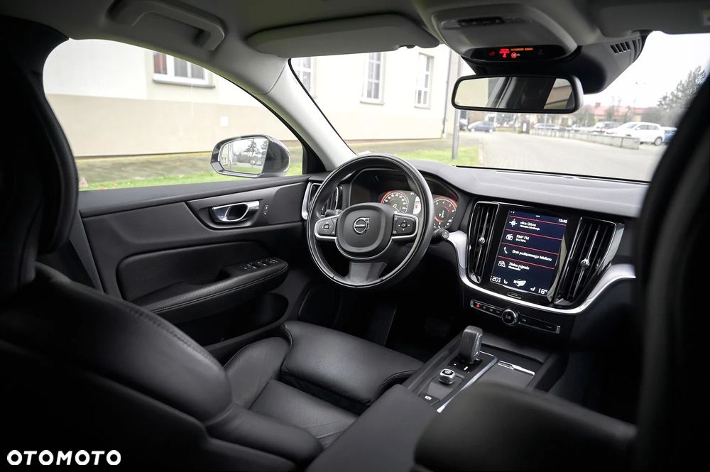 Volvo V60 - 36