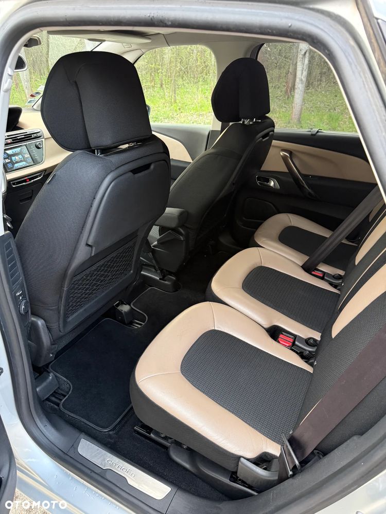 Citroën C4 Picasso e-HDi 115 ETG6 Exclusive - 13