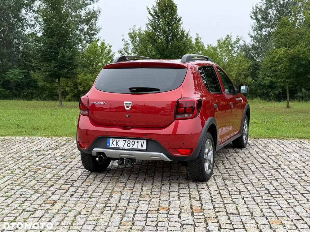Dacia Sandero 0.9 TCe Laureate S&S - 8
