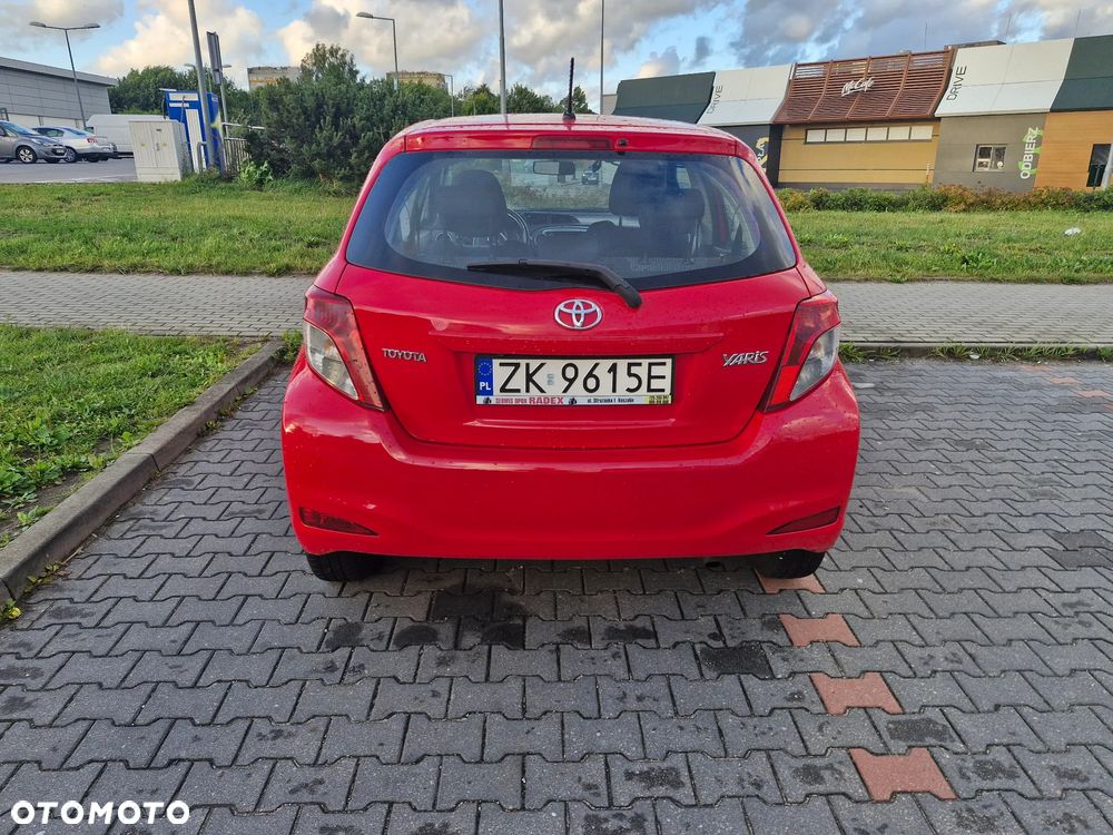 Toyota Yaris 1.4 D-4D Premium - 7