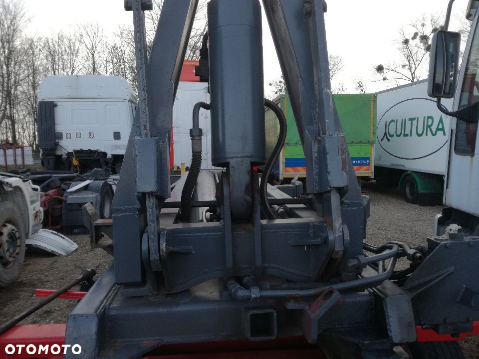 Hakowiec urządzenie hakowe hak - 2