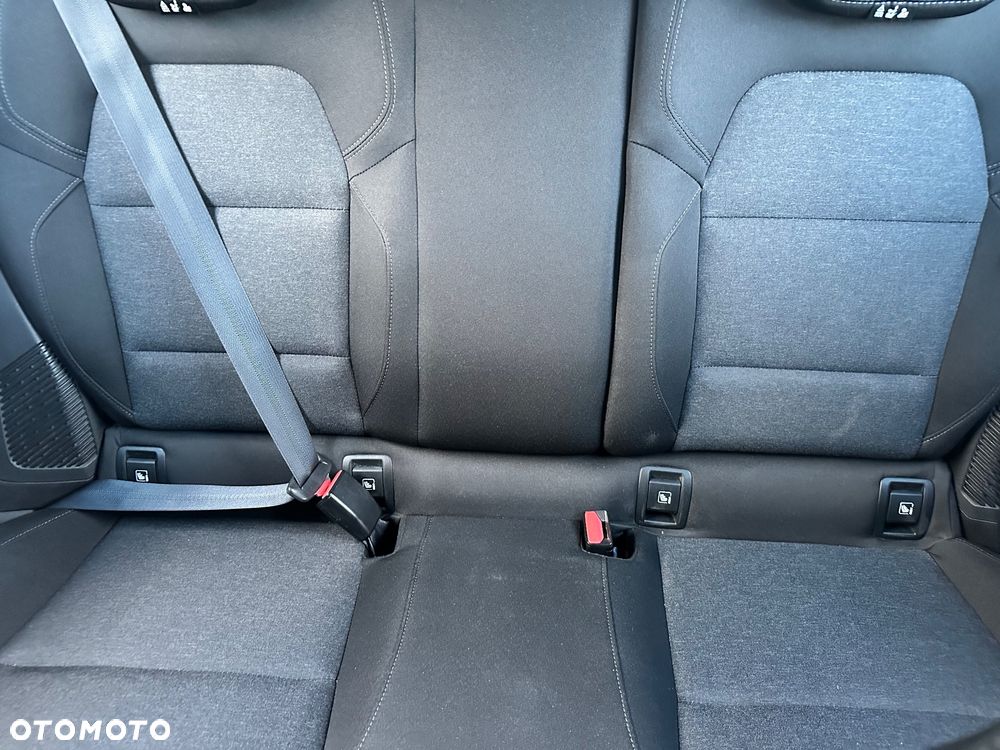 Renault Clio 1.6 E-TECH Equilibre - 10