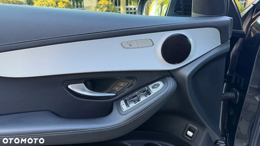 Mercedes-Benz GLC 250 4-Matic - 16