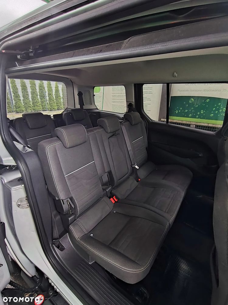 Ford Tourneo Connect 1.5 TDCi Titanium - 11