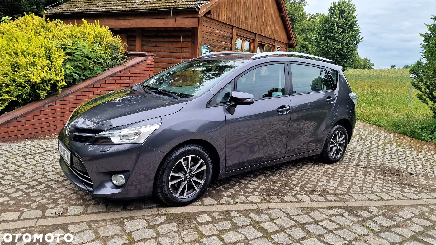 Toyota Verso 1.8 Prestige 7os - 2
