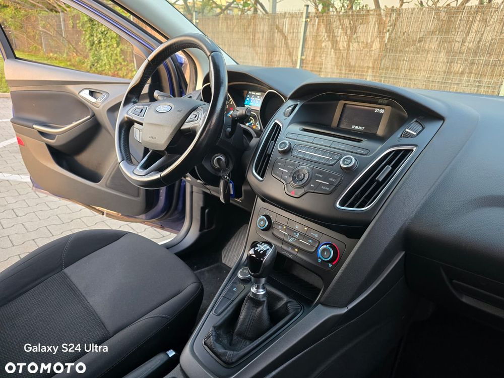 Ford Focus 1.5 EcoBoost Trend Edition Business - 10