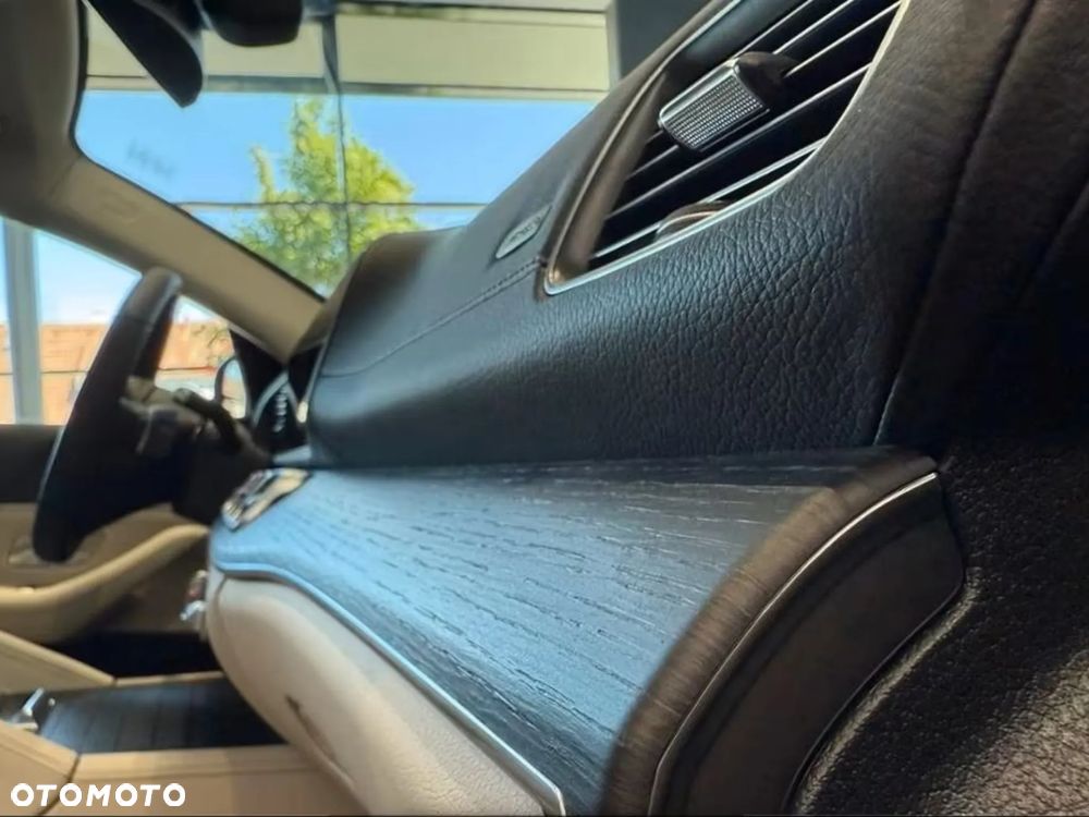 Mercedes-Benz GLE 300 d mHEV 4-Matic AMG Line - 14