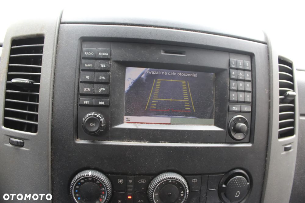 Mercedes-Benz Sprinter - 10