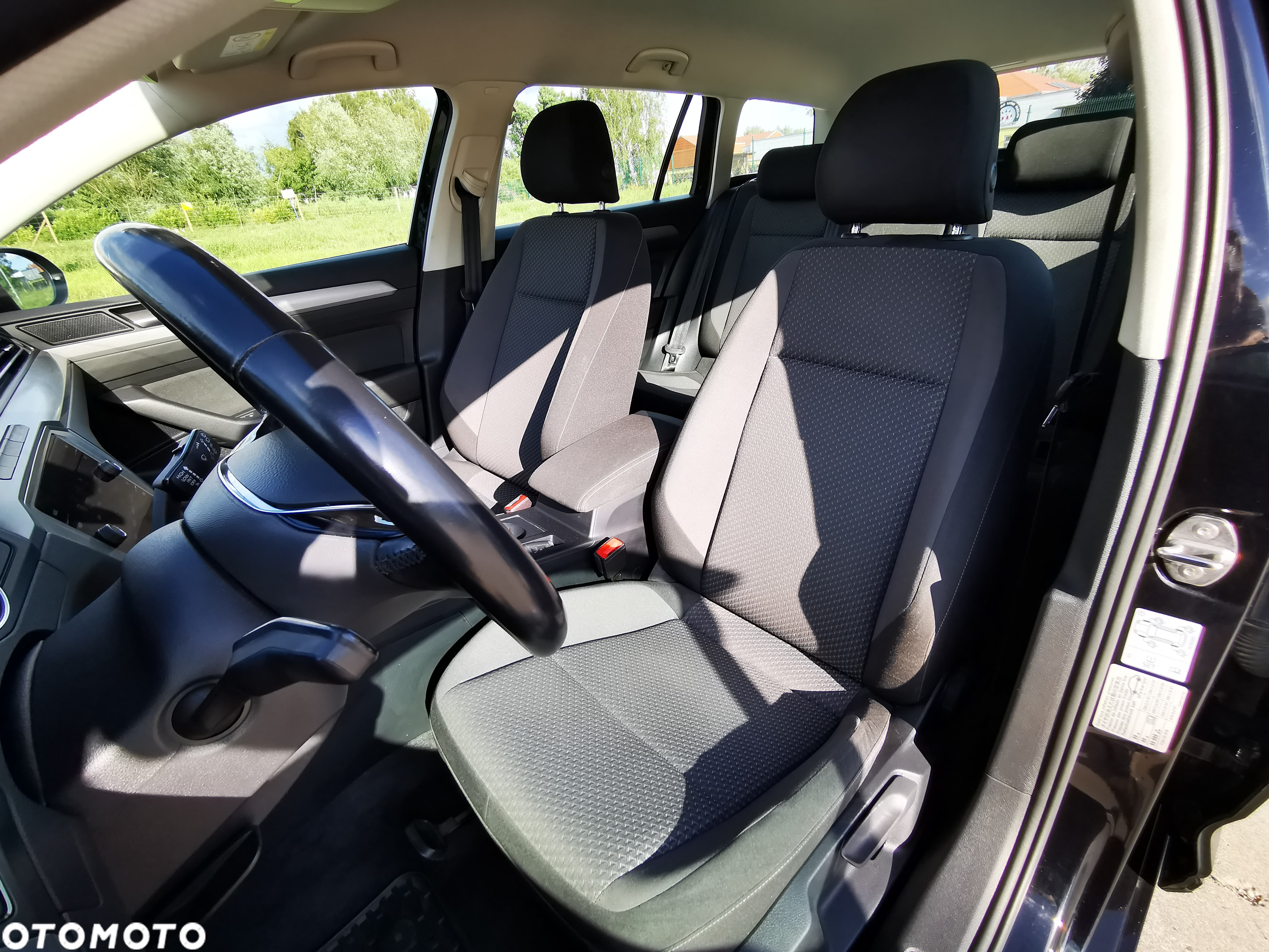 Volkswagen Passat 1.4 TSI BMT Comfortline - 12