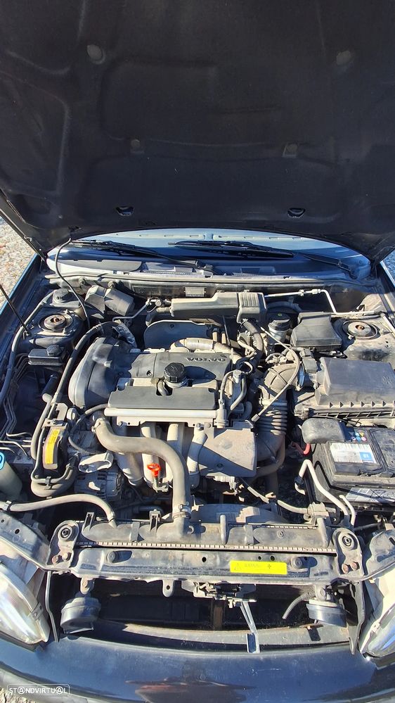 Volvo S40 1.6 - 32