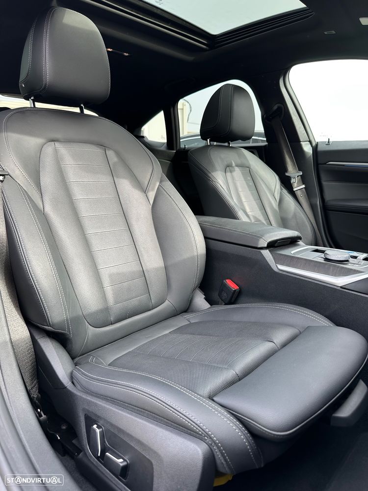 BMW i4 eDrive35 Gran Coupe - 29