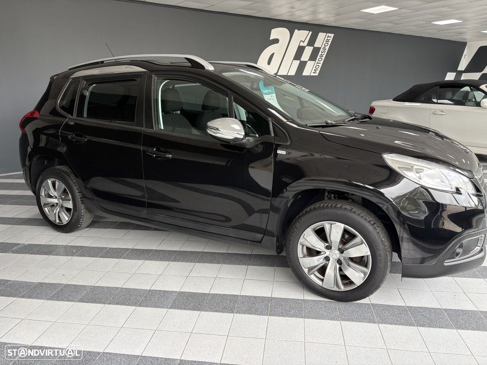 Peugeot 2008 1.2 PureTech Style - 1
