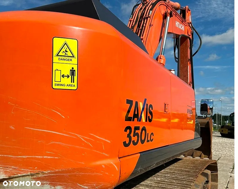 Hitachi ZX350LC-5B - 29