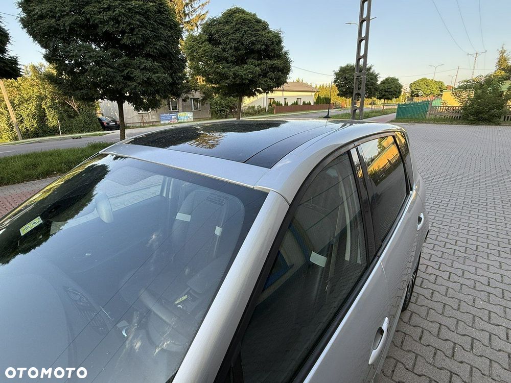 Renault Scenic - 11