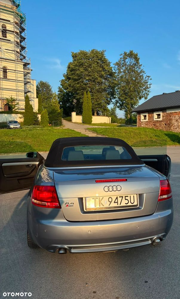 Audi A4 Cabrio - 4