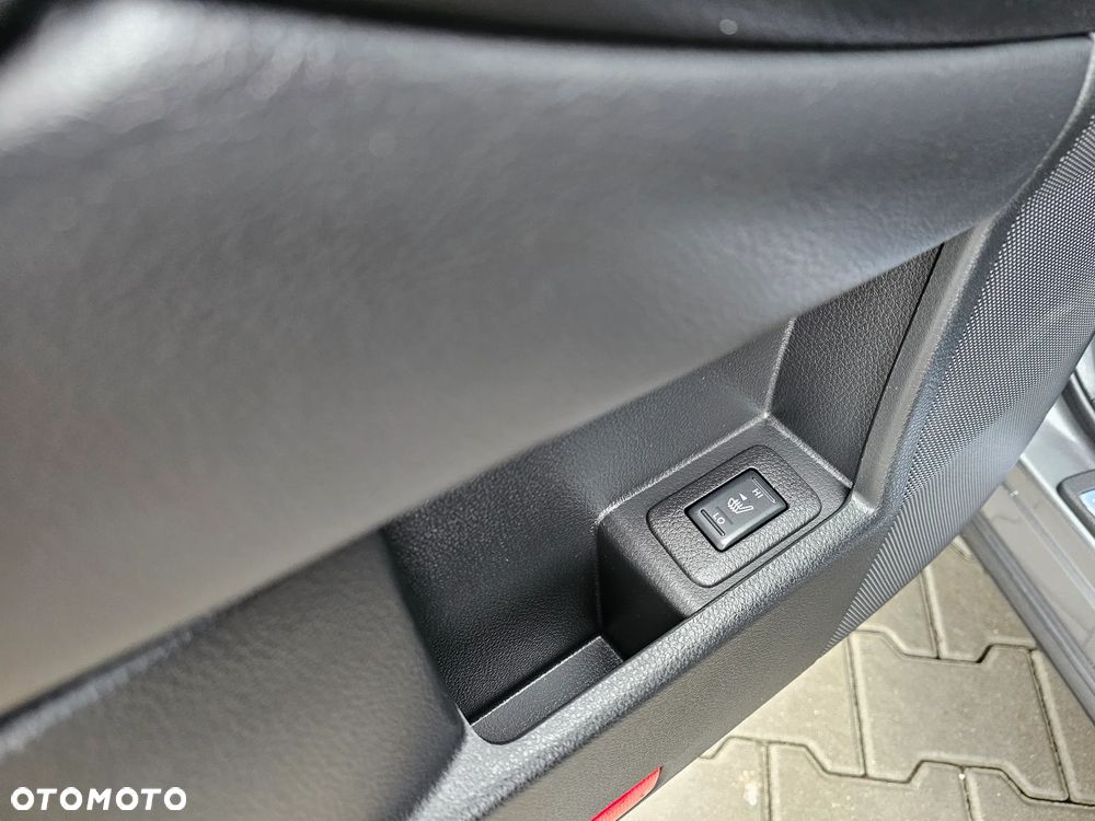 Nissan Murano 2.5 D Automatik Executive - 33