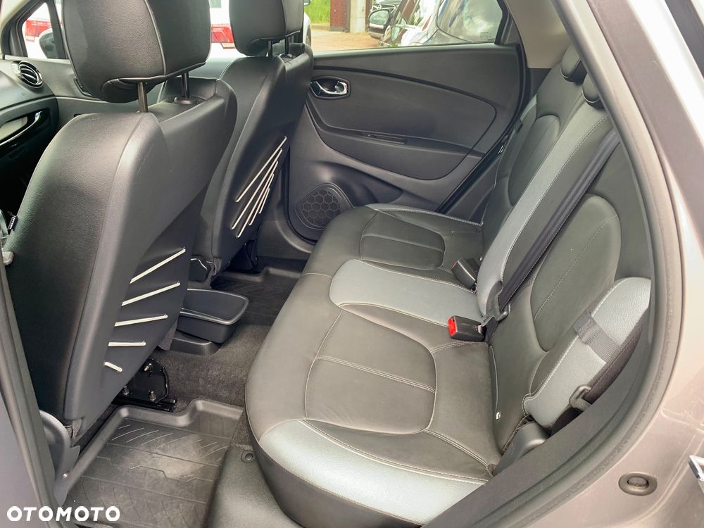 Renault Captur 1.2 Energy TCe Zen Plus EDC - 25