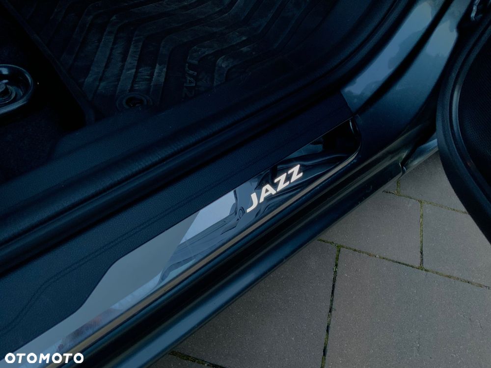 Honda Jazz 1.3 Elegance (ADAS/Honda Connect +/OGS2) CVT - 17