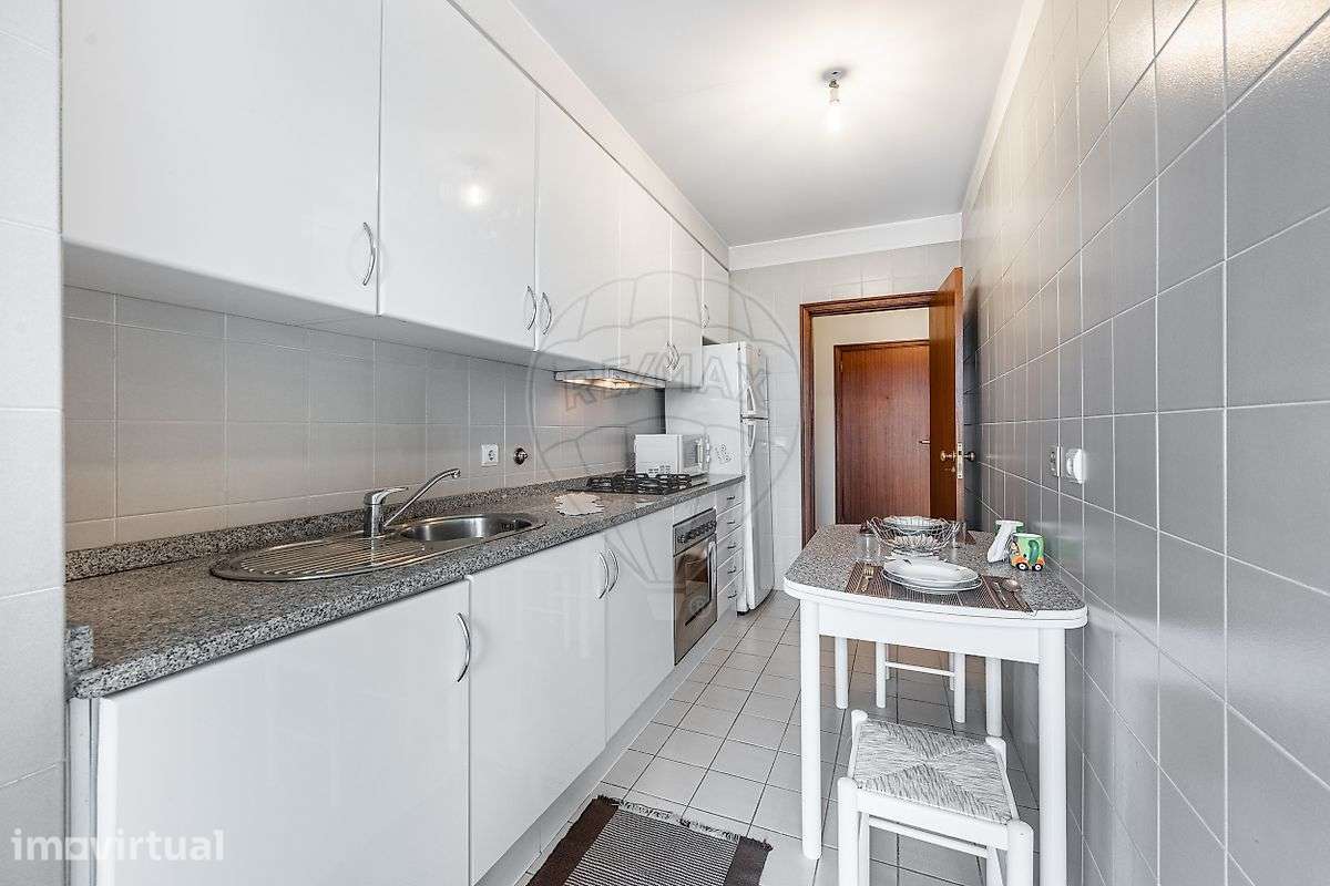 Apartamento T2 na zona de Monte Burgos, em Matosinhos! - Grande imagem: 3/26