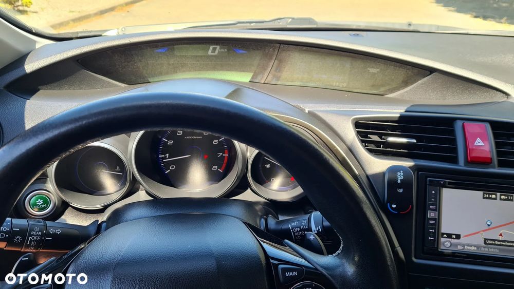 Honda Civic 1.8 Executive NAVI i-SHIFT - 20