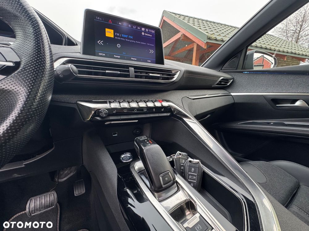 Peugeot 5008 1.6 PureTech GT Line S&S EAT8 - 20