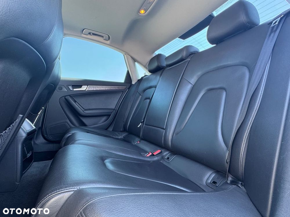 Audi A4 Limousine - 18