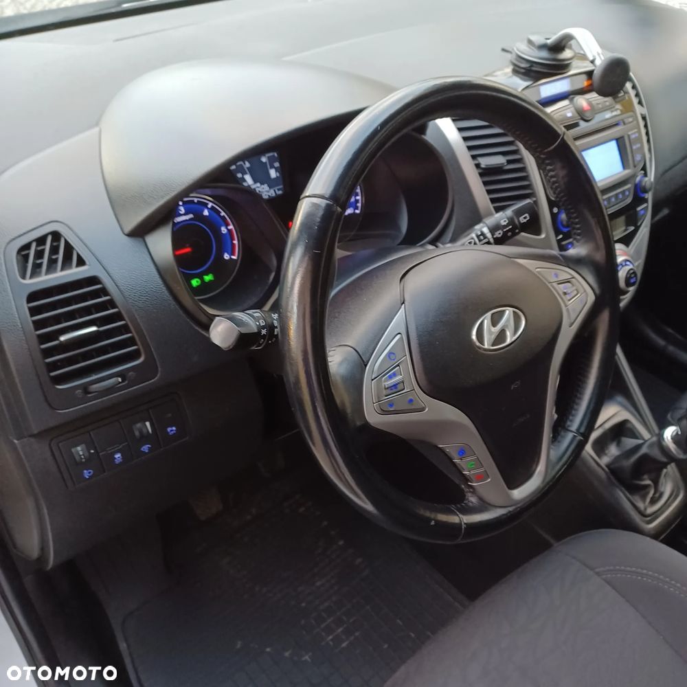 Hyundai ix20 1.6 CRDi Comfort - 10