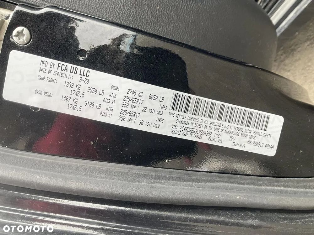 Dodge Grand Caravan 3.6 R/T - 32