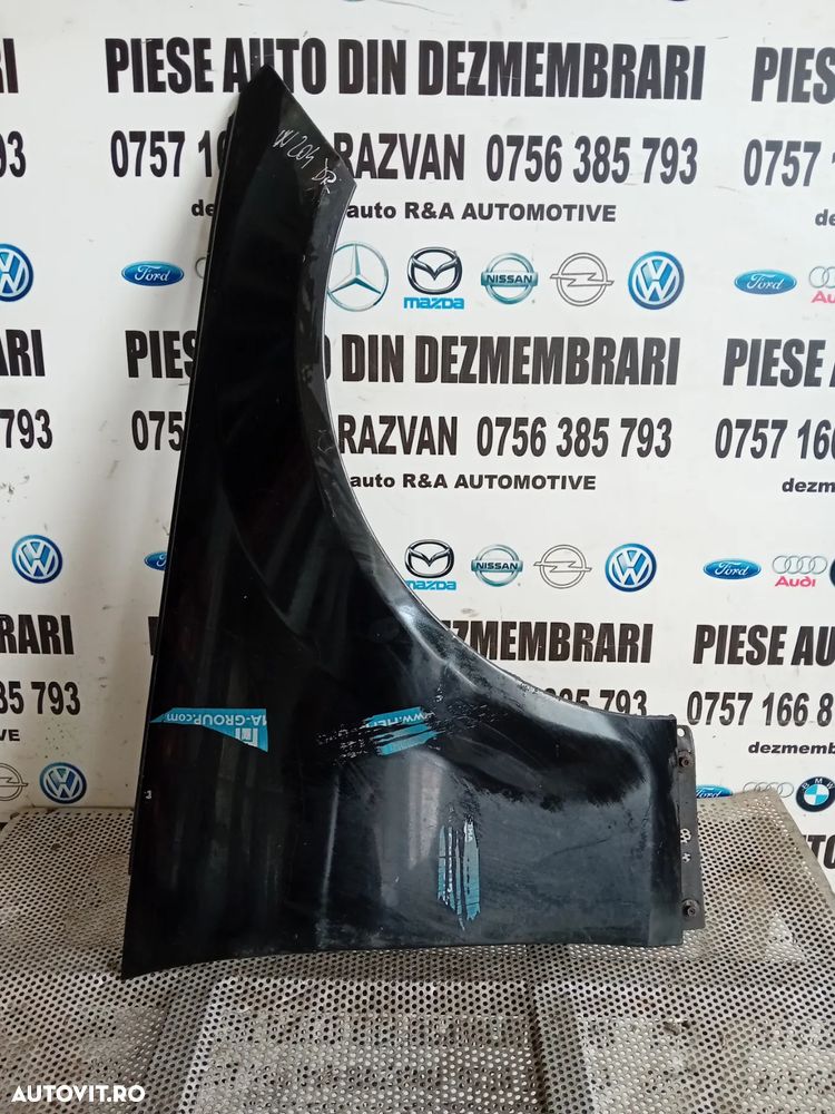 Aripa Dreapta Mercedes C Class W204 Facelift 2011-2014 Originala LICHIDARE STOC - 2