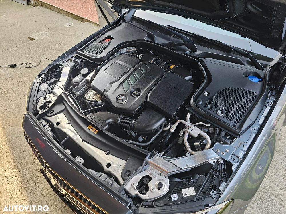 Mercedes-Benz E - 34