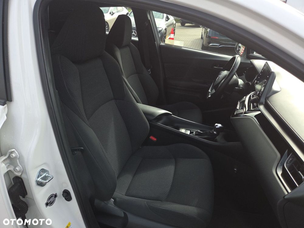 Toyota C-HR - 22