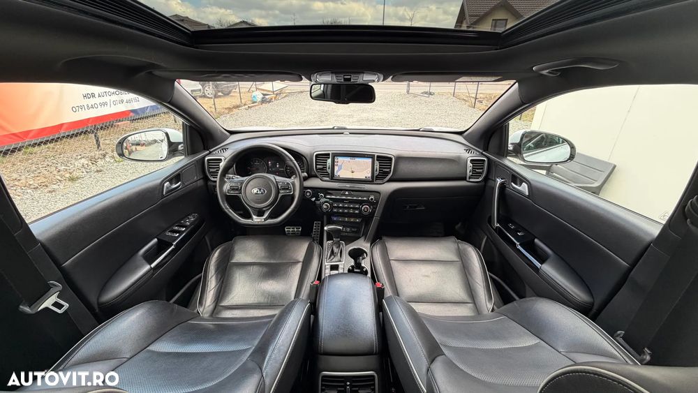 Kia Sportage 2.0 CRDI 4WD Automatik Dream-Team Edition - 13