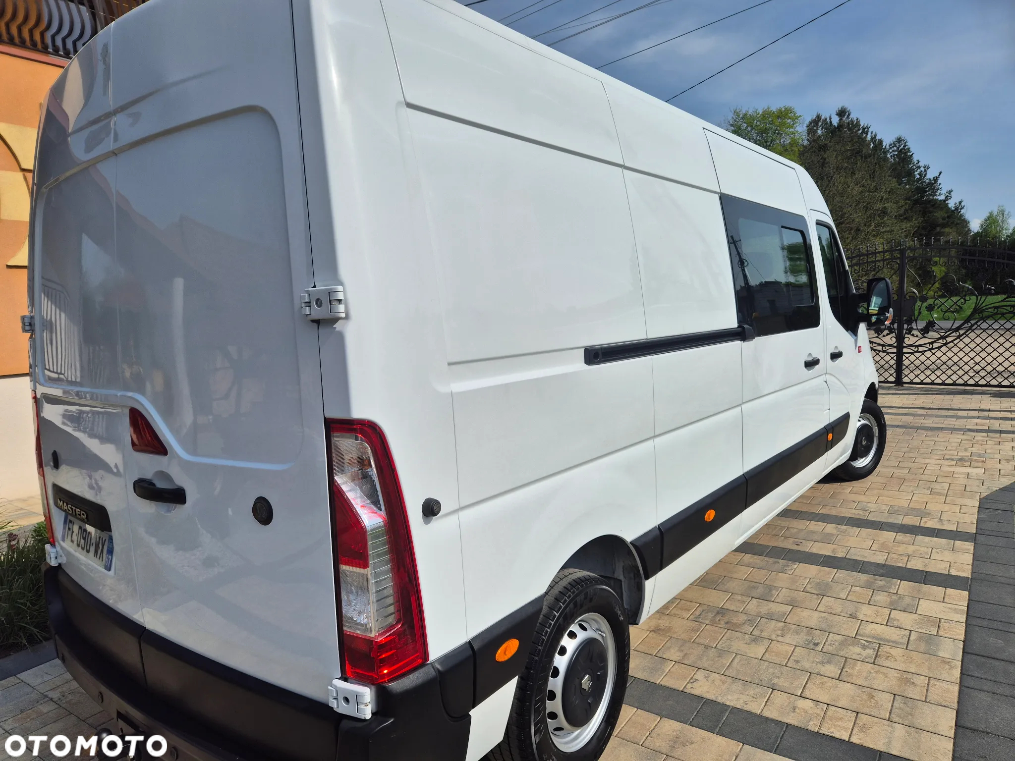 Renault MASTER L3H2 2.3 145KM BRYGADÓWKA 7 OSÓB KLIMA SPROWADZONY NAVI KAMERY - 6