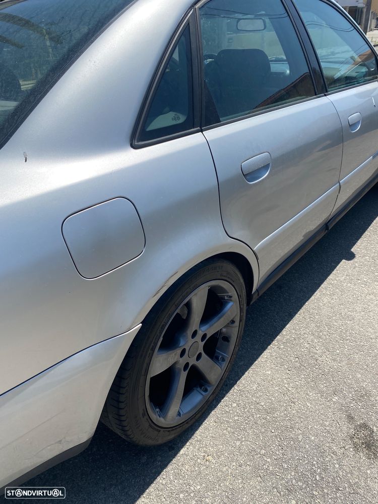 Audi A4 1.9 TDI Attraction - 5