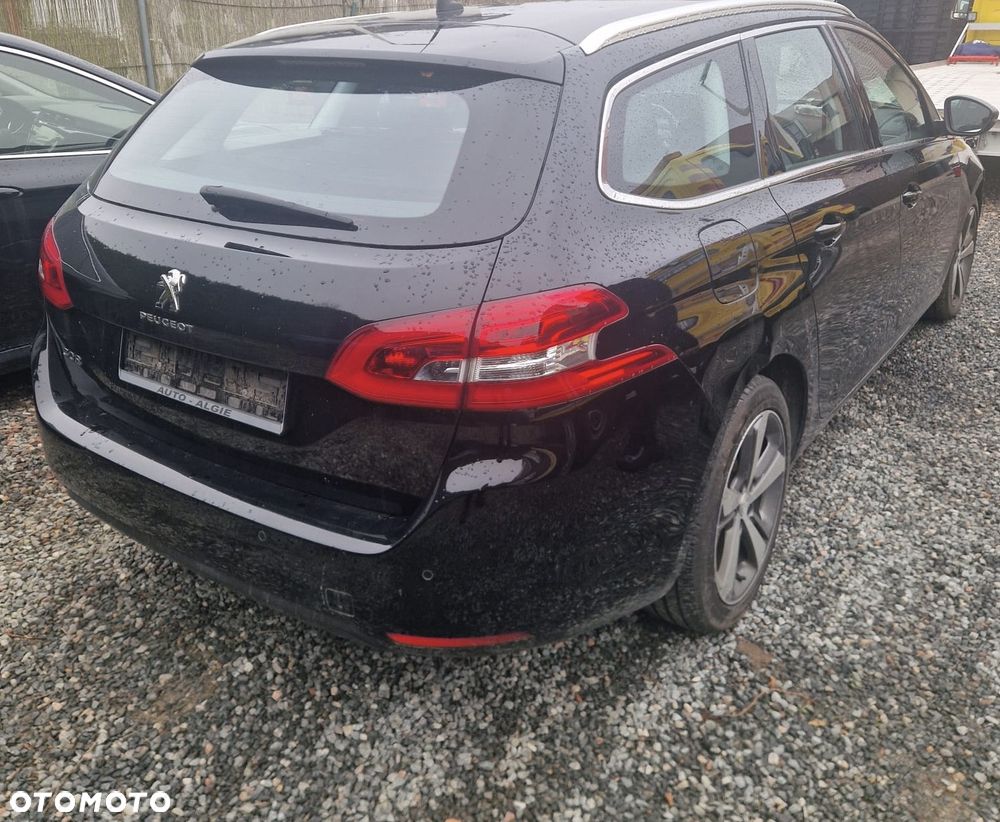 Peugeot 308 - 5