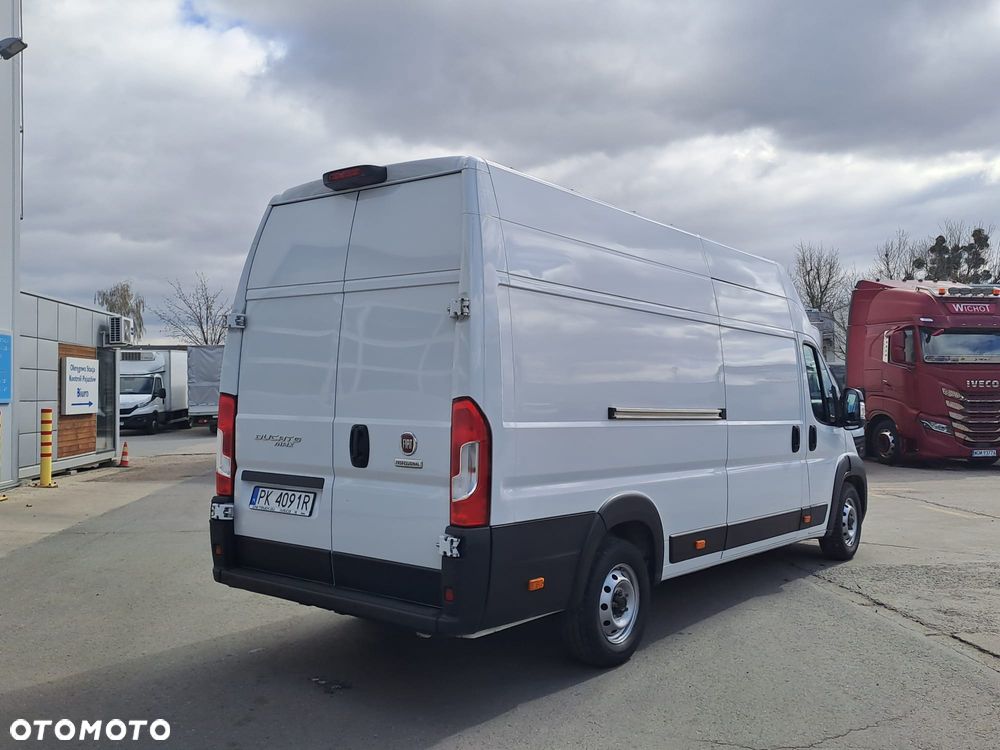 Fiat Ducato | 180KM | L4H3  MAXI | Wzmocniony | Długi Wysoki | Kamera | Niski przebieg - 5