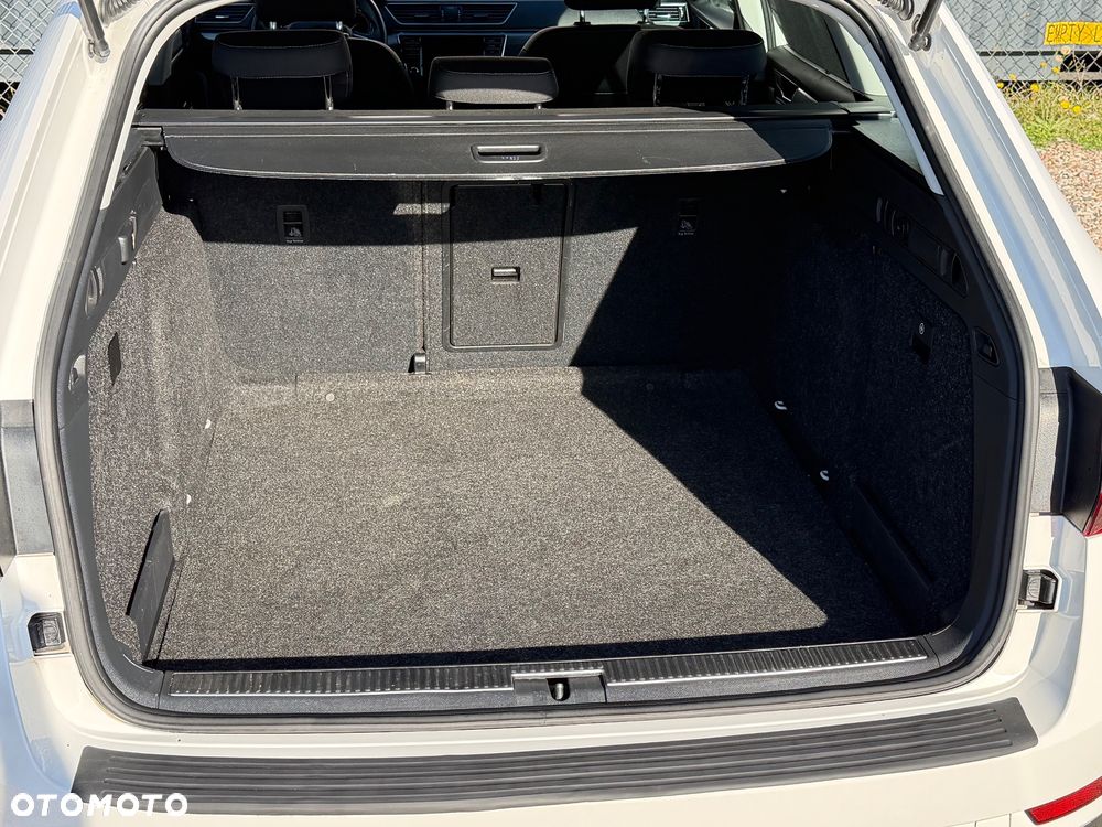 Skoda Superb 1.4 TSI ACT Sportline DSG - 32