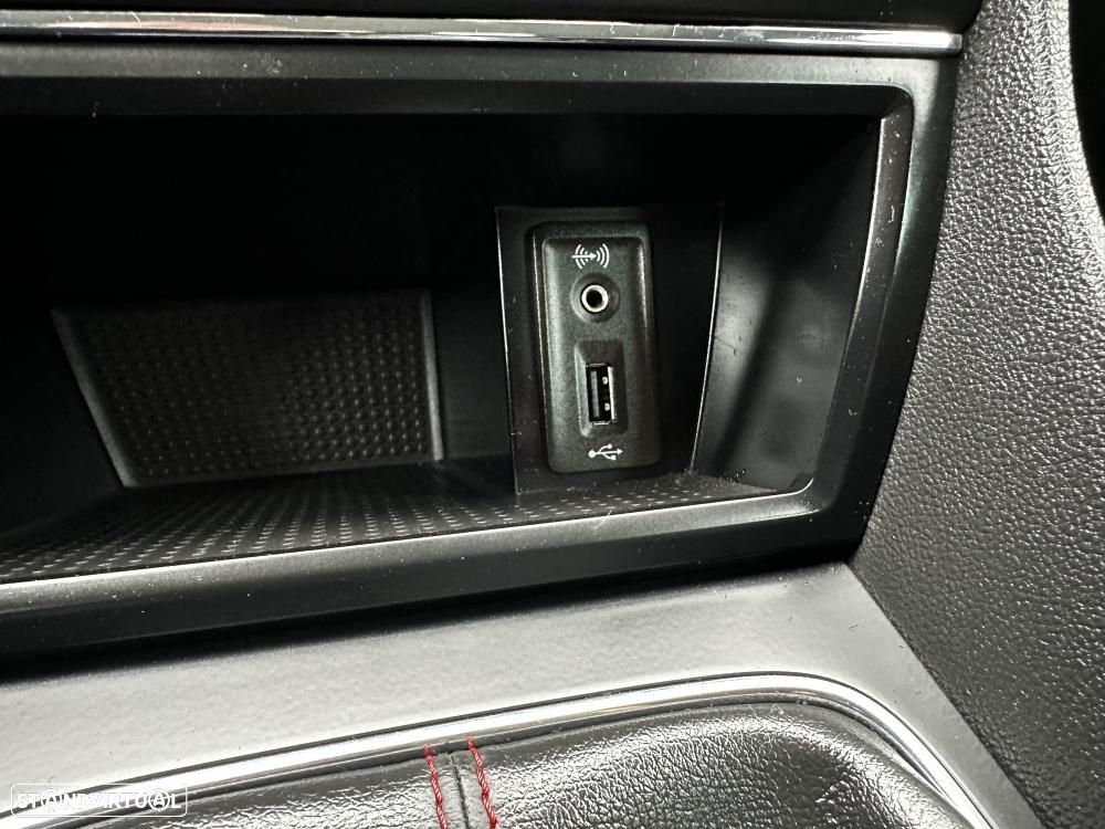 SEAT Leon 2.0 TDI FR S/S - 33