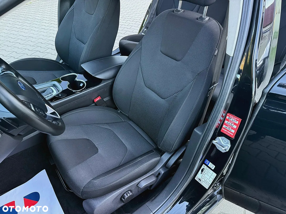 Ford Mondeo 2.0 TDCi Titanium PowerShift - 32