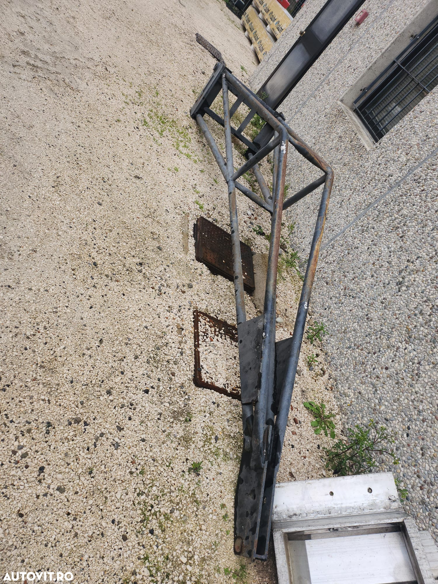 Manitou 1330 - 8