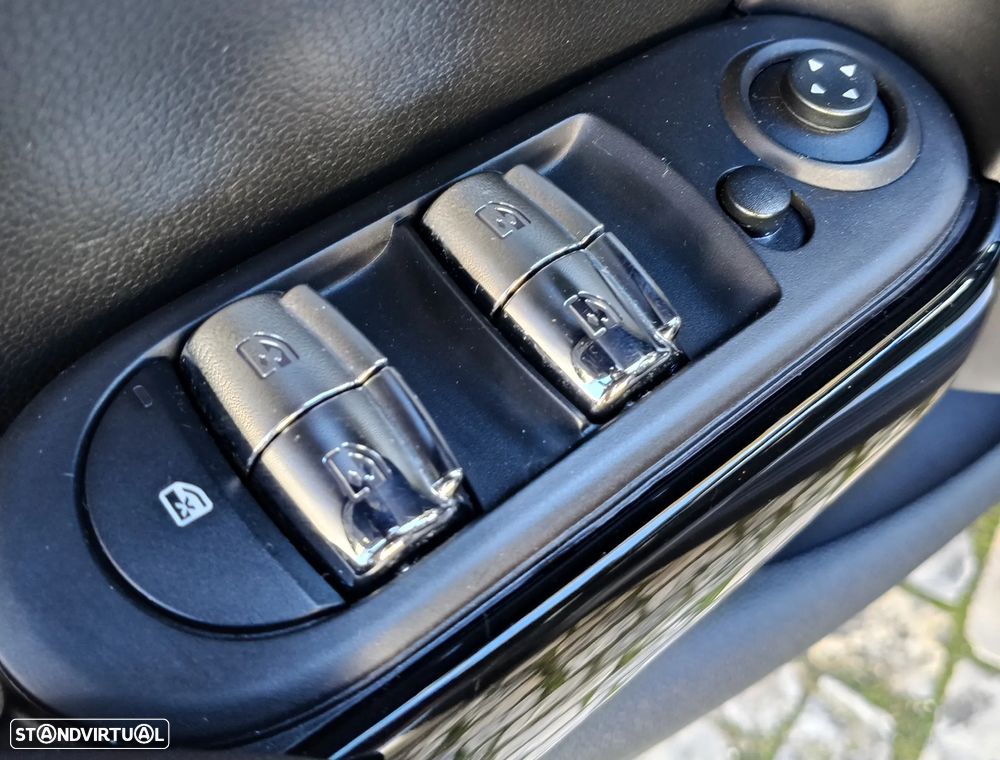 MINI 5 Portas Cooper - 19