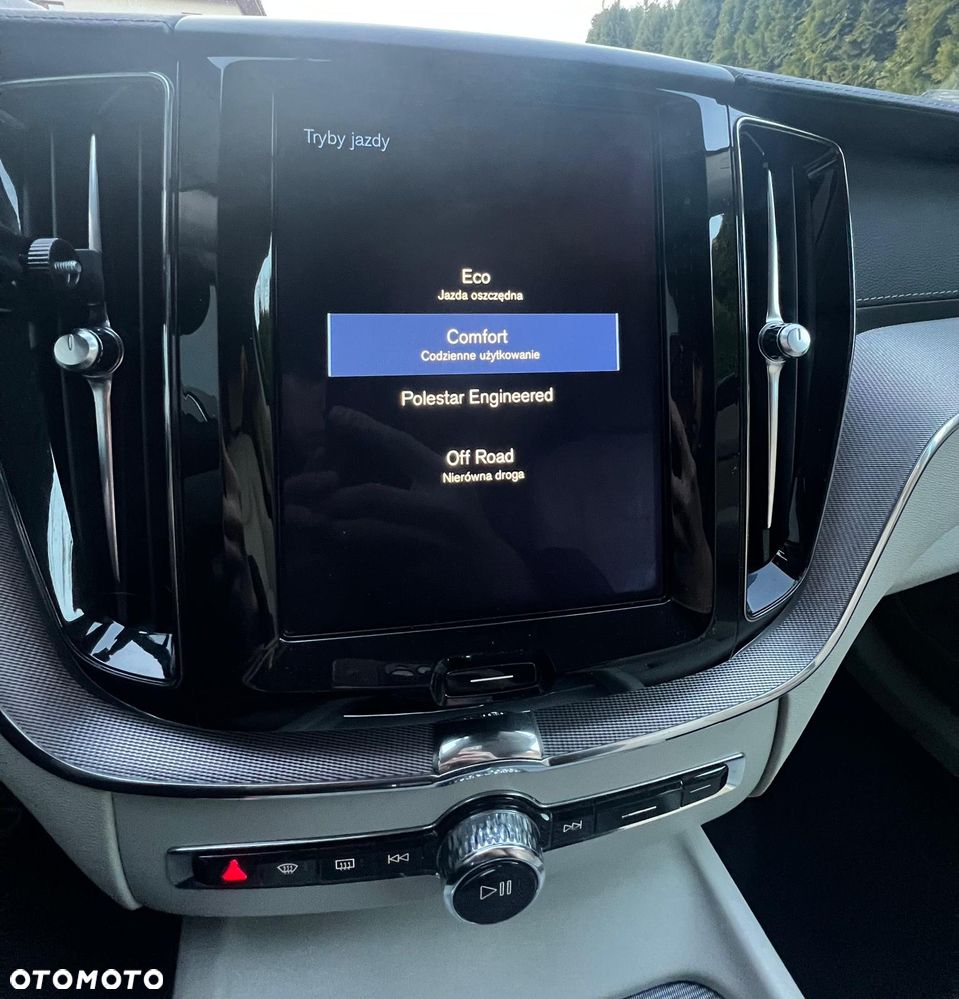 Volvo XC 60 D5 AWD Inscription - 17