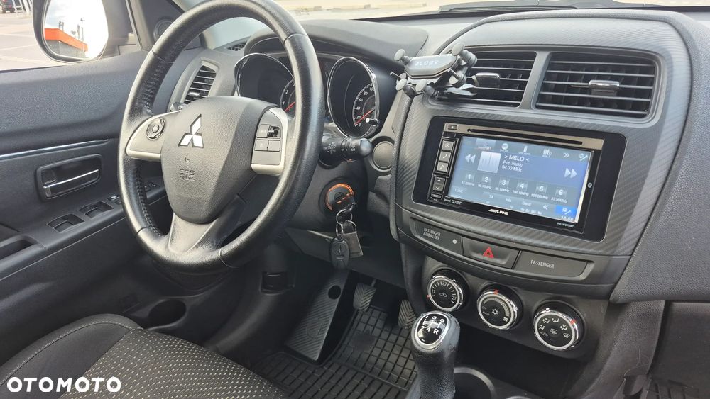 Mitsubishi ASX 1.6 Intense - 9