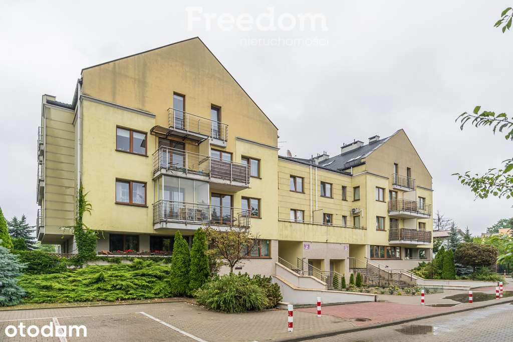 Dwupoziomowe mieszkanie z poddaszem – Pruszków