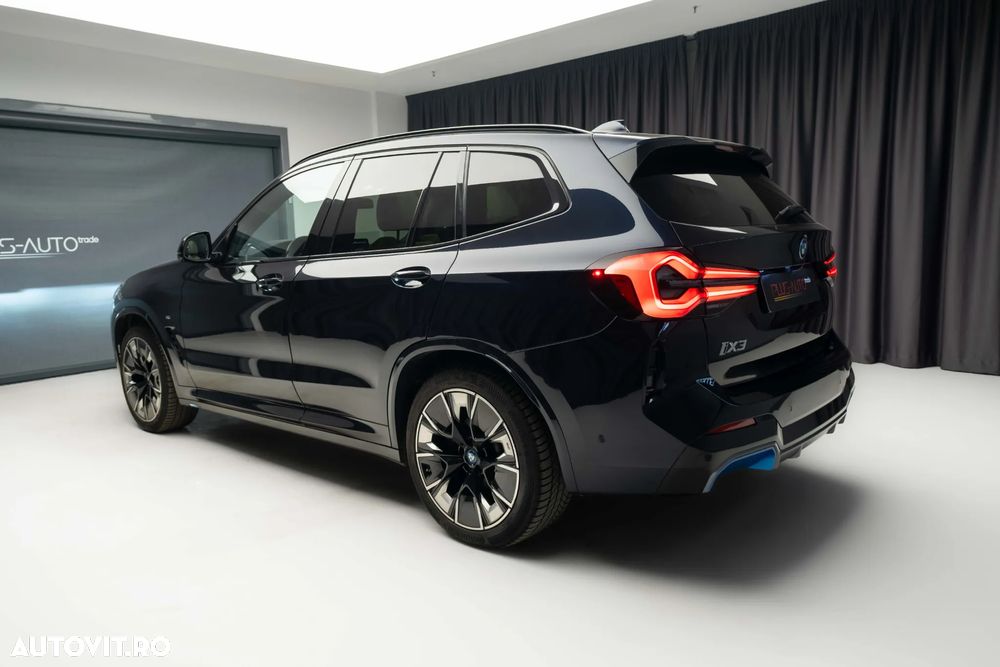 BMW iX3 Impressive - 4