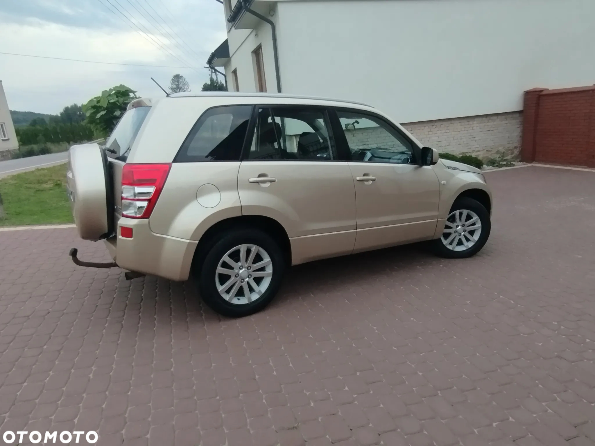 Suzuki Grand Vitara 2.0 Comfort Limited - 5